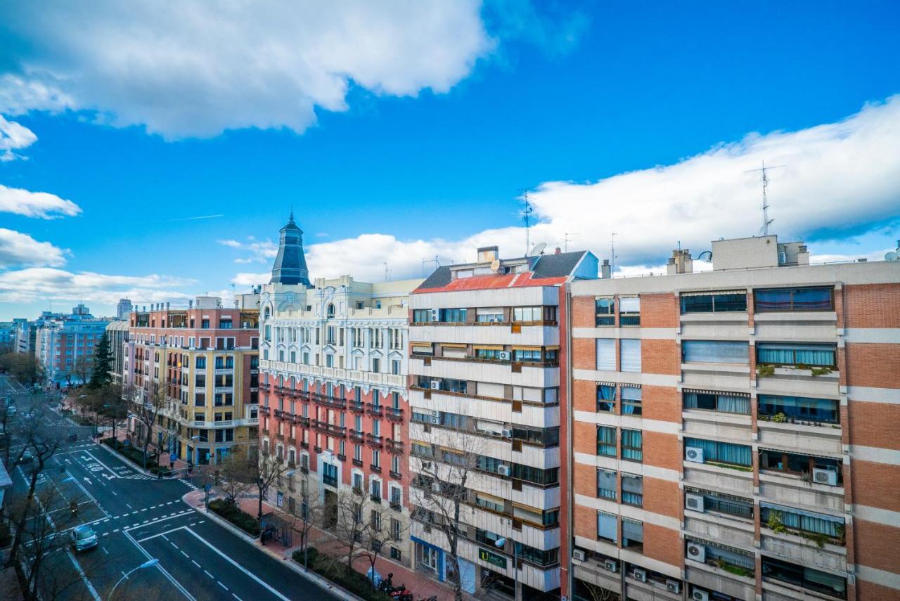 Live It Madrid Chamberi Hotel ภายนอก รูปภาพ